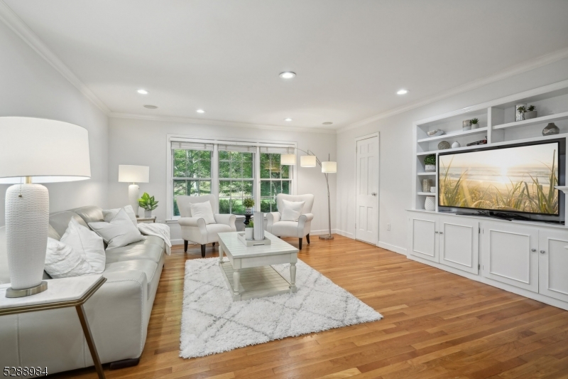 Old Short Hills - Residential