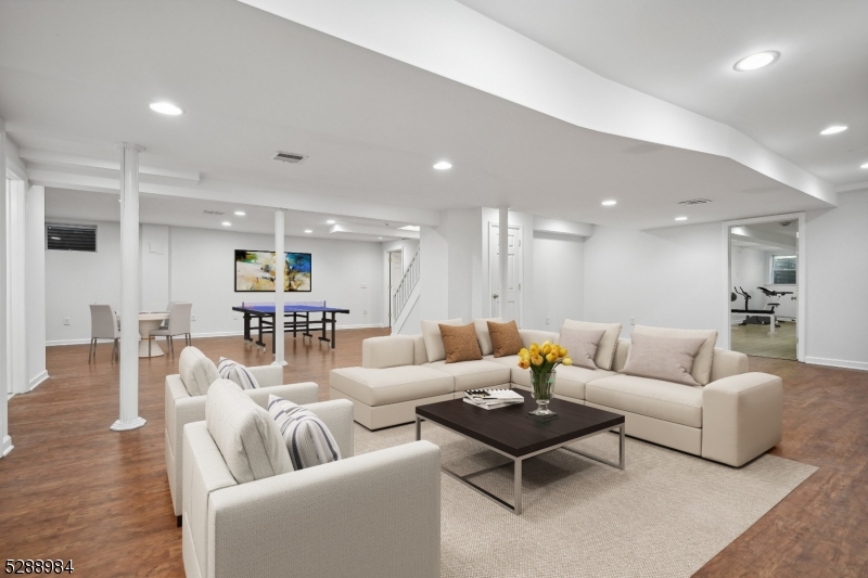 Old Short Hills - Residential