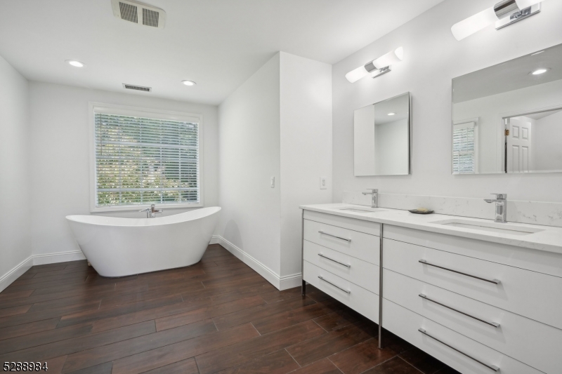 Old Short Hills - Residential