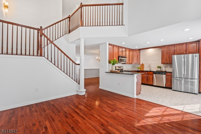 Lakeside - Residential