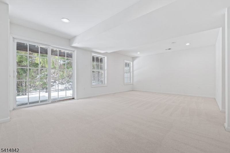 Lakeside - Residential