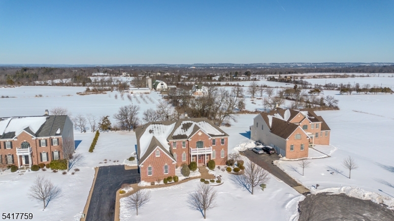 Hillsborough Chase - Residential