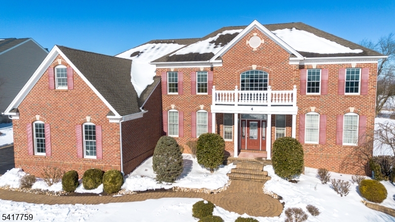 Hillsborough Chase - Residential