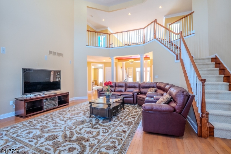 Hillsborough Chase - Residential