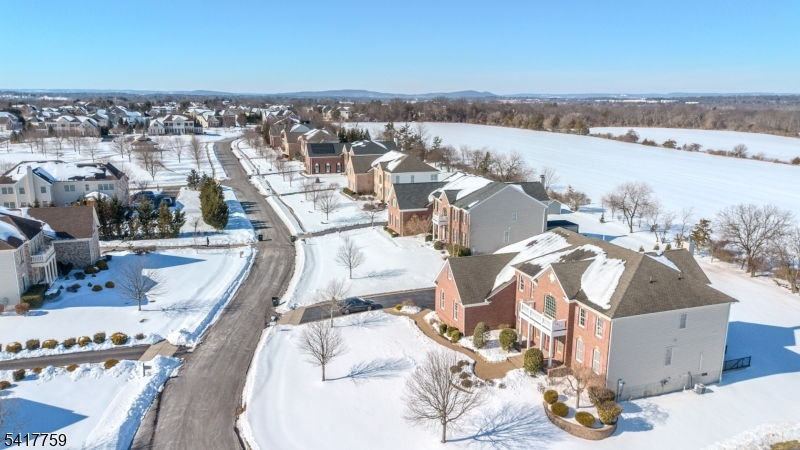 Hillsborough Chase - Residential