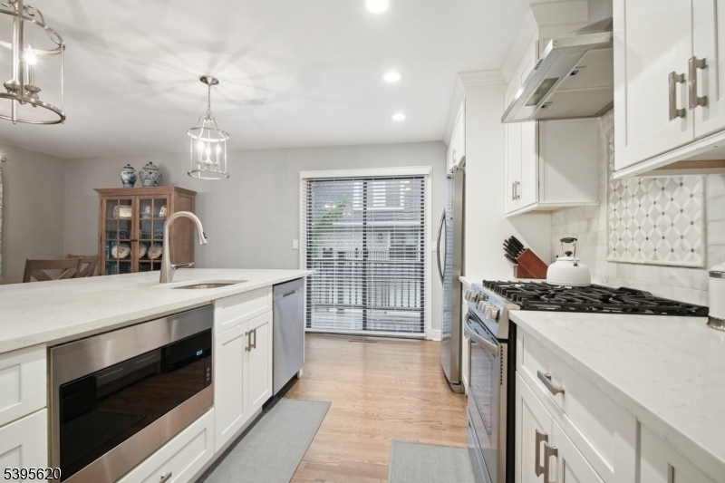 SPRINGFIELD PARK MANOR - Residential