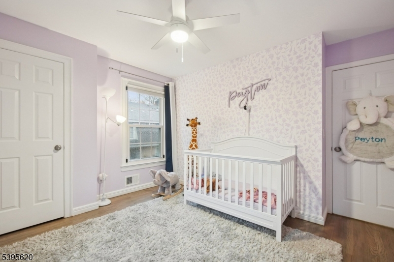 SPRINGFIELD PARK MANOR - Residential