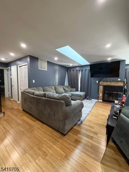 Parlin - Residential Lease