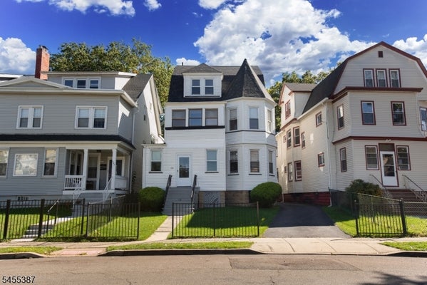 108 S ARLINGTON AVE, EAST ORANGE, NJ 07018 - Image 9675a97a976371c41ff07eec21c6519a/4221996109