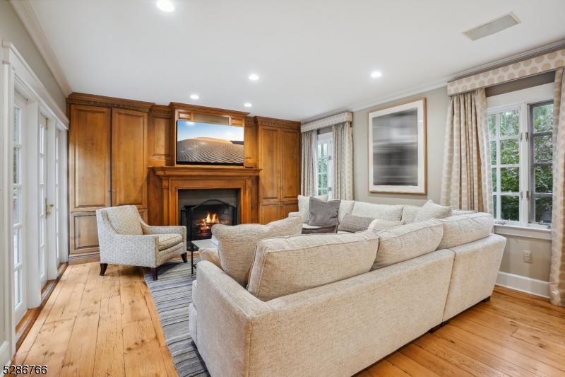 Old Short Hills - Residential