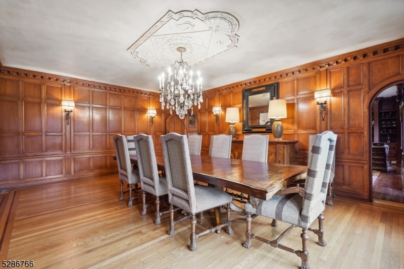 Old Short Hills - Residential