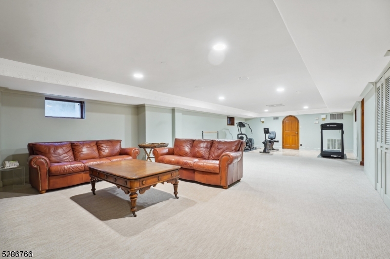 Old Short Hills - Residential