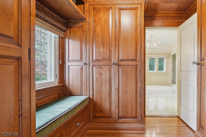 Old Short Hills - Residential