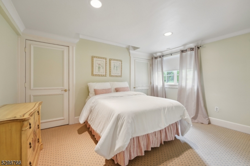 Old Short Hills - Residential