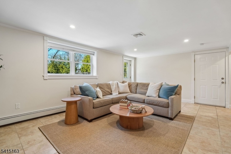 Tall Oaks - Residential