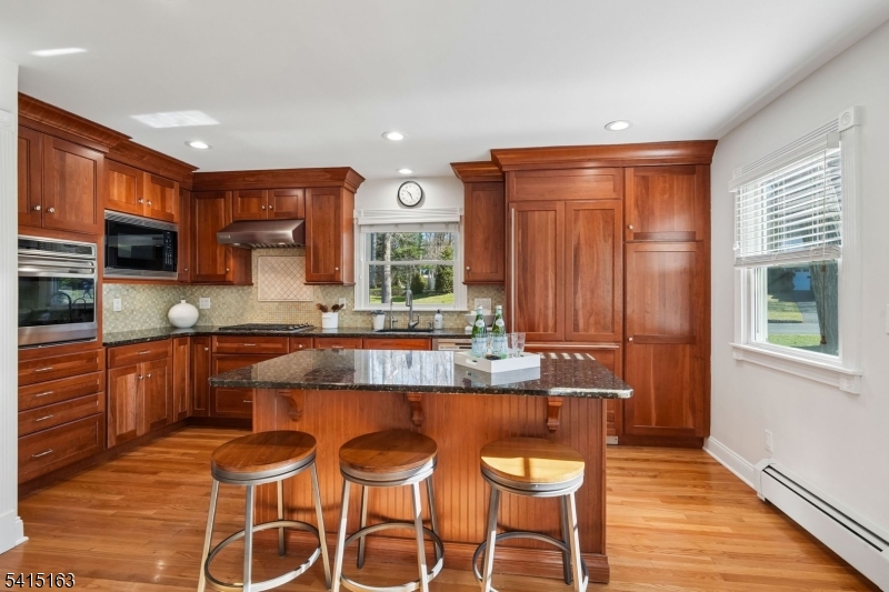 Tall Oaks - Residential