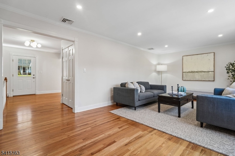 Tall Oaks - Residential