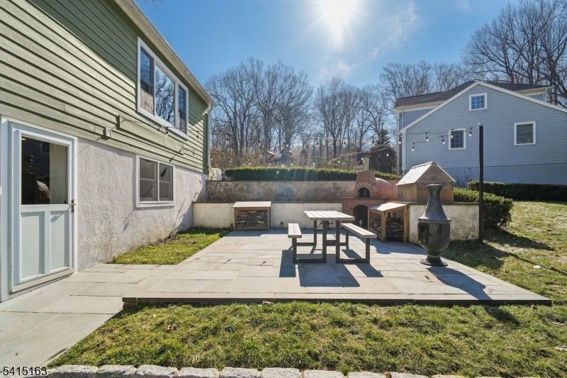 Tall Oaks - Residential