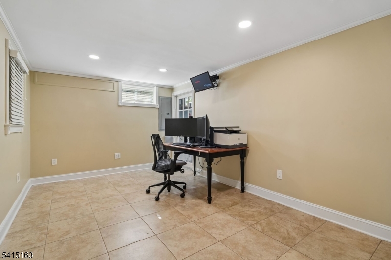 Tall Oaks - Residential