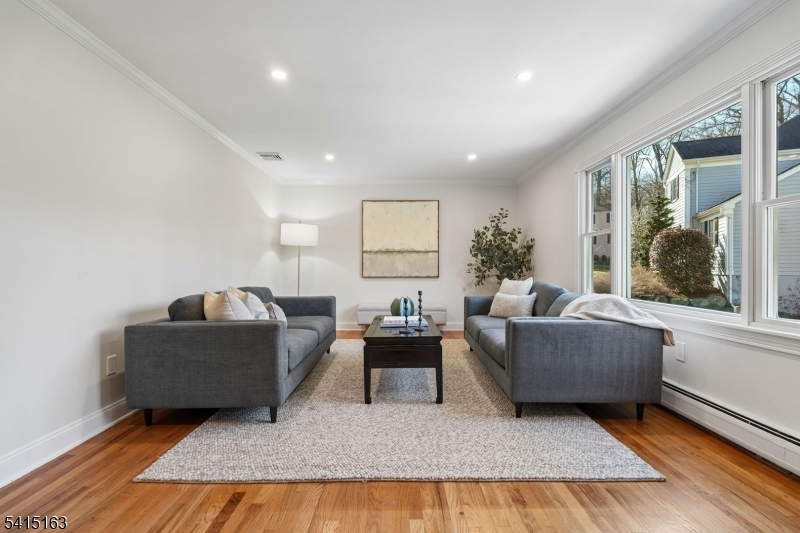 Tall Oaks - Residential