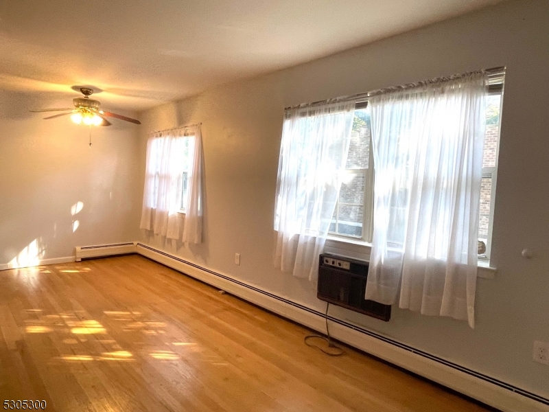 Valley stream - Residential Lease