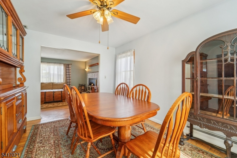 ASPEN WOODS - Residential