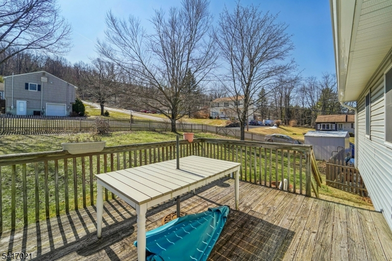 ASPEN WOODS - Residential