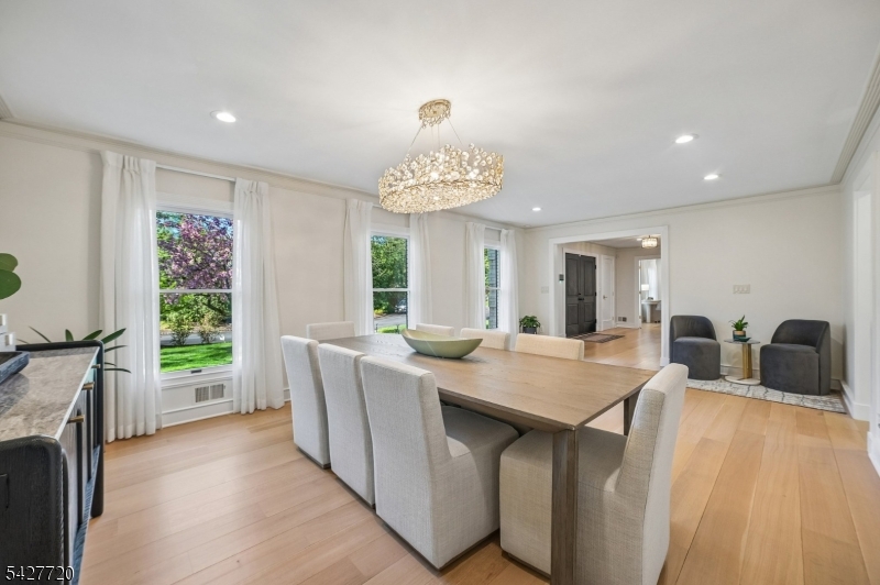 OLD SHORT HILLS - Residential
