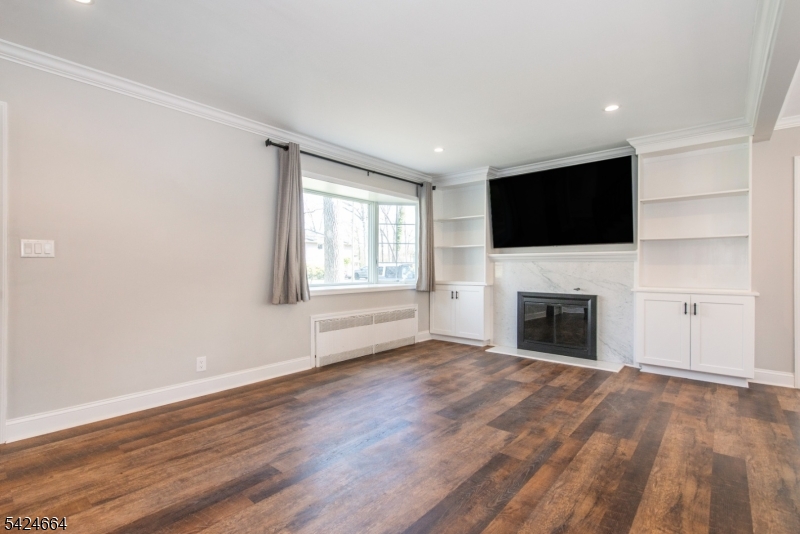 Packanack Lake - Residential