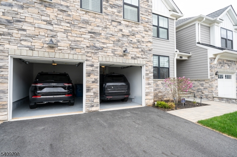 Villas at Warren - Residential