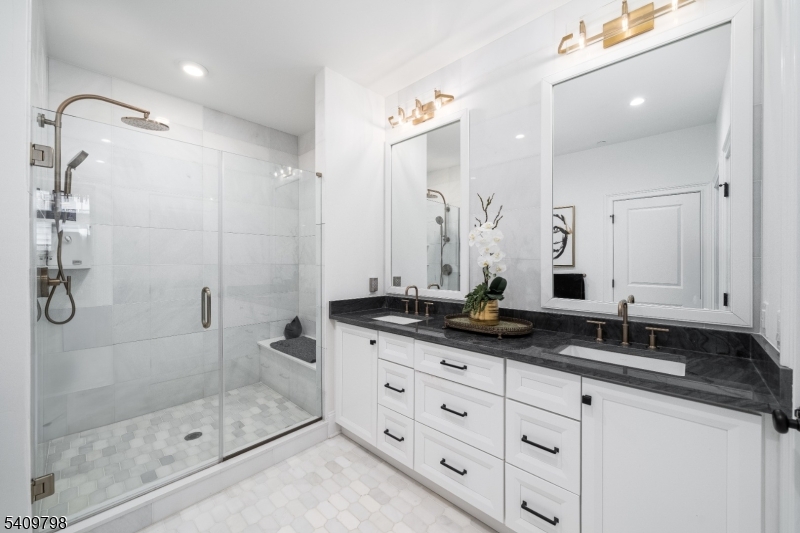 Villas at Warren - Residential