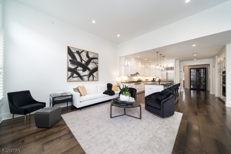 Villas at Warren - Residential