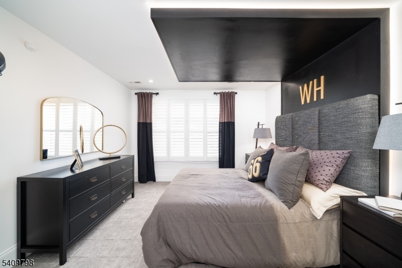 Villas at Warren - Residential