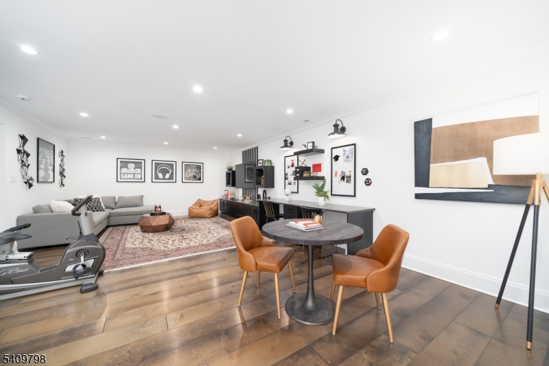 Villas at Warren - Residential