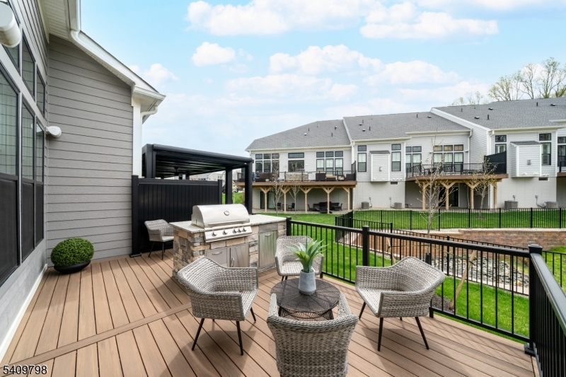 Villas at Warren - Residential