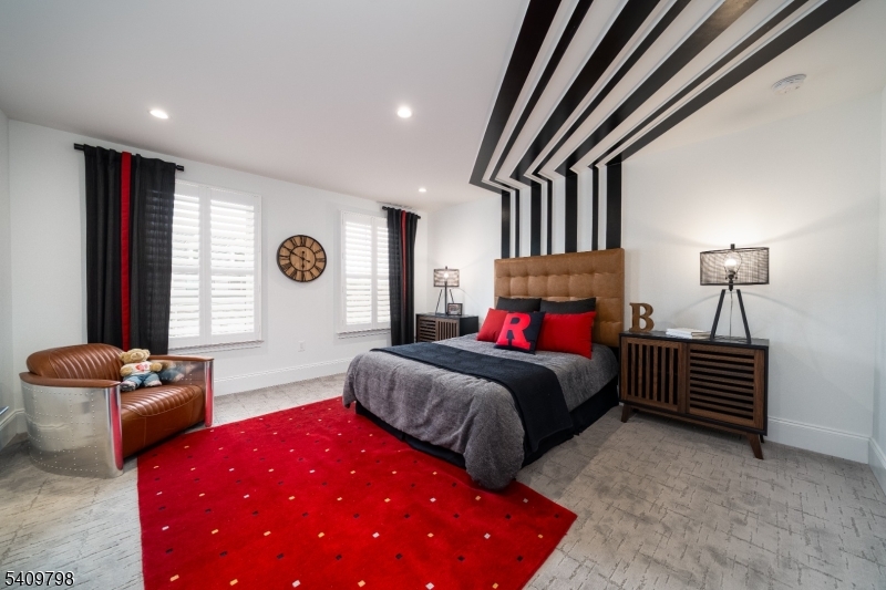 Villas at Warren - Residential