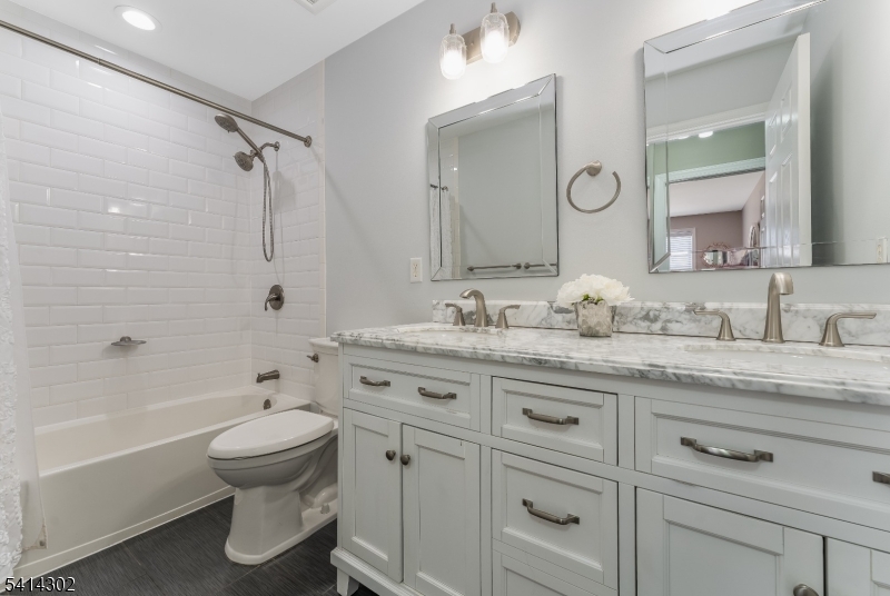 Water's Edge - Residential