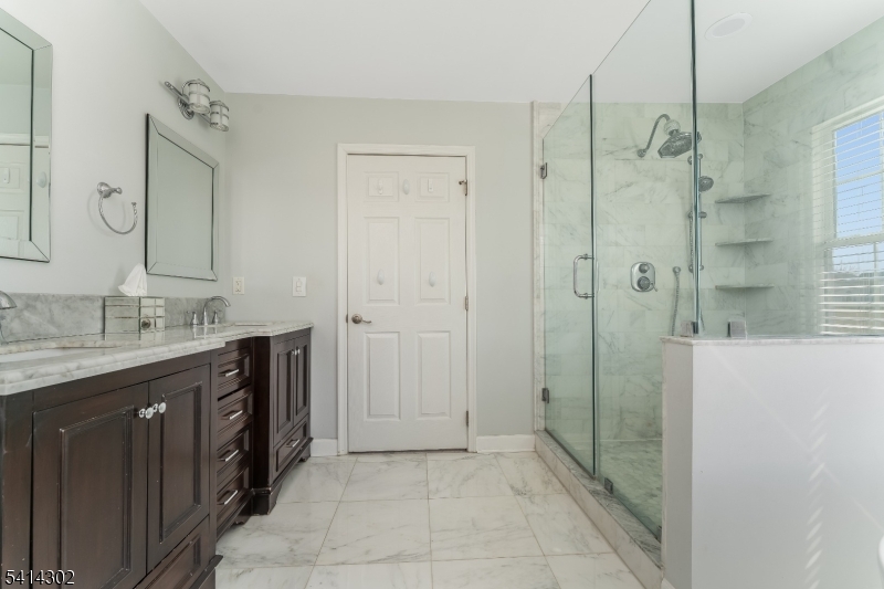 Water's Edge - Residential