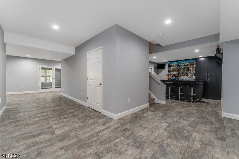 Water's Edge - Residential