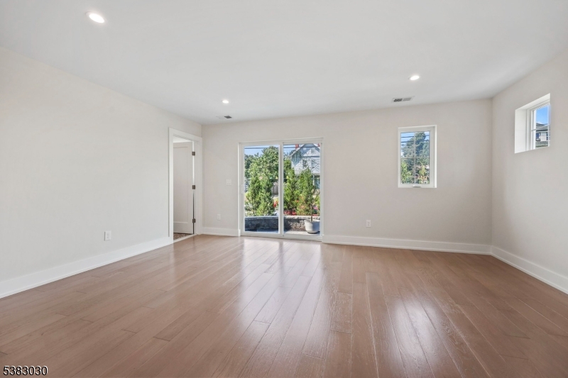 Beach Walk - Residential