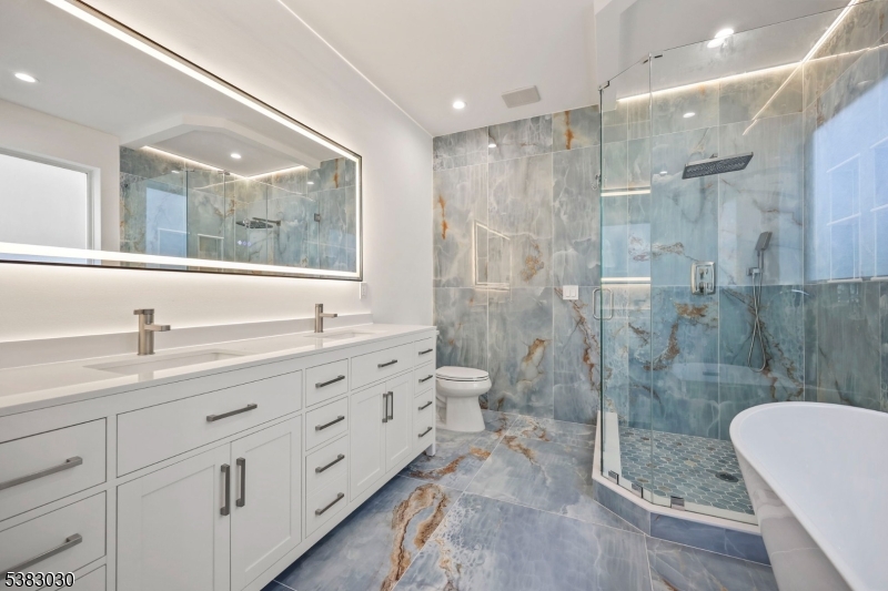 Beach Walk - Residential