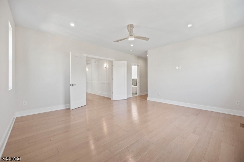 Beach Walk - Residential