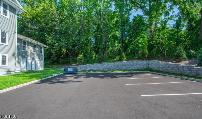 GINGERBREAD CASTLE - Residential Lease