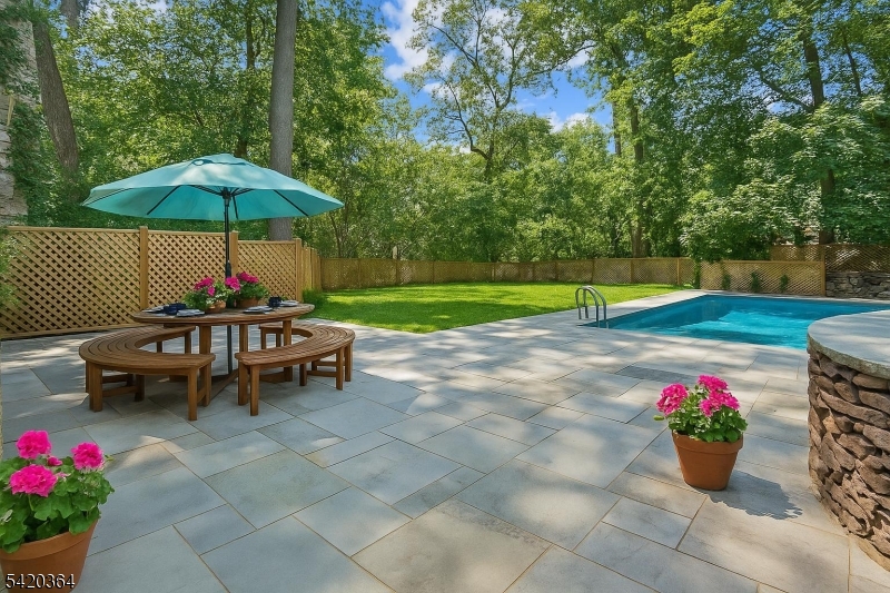 Yantacaw Brook Park - Residential