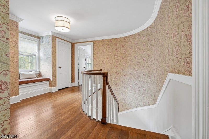 Yantacaw Brook Park - Residential