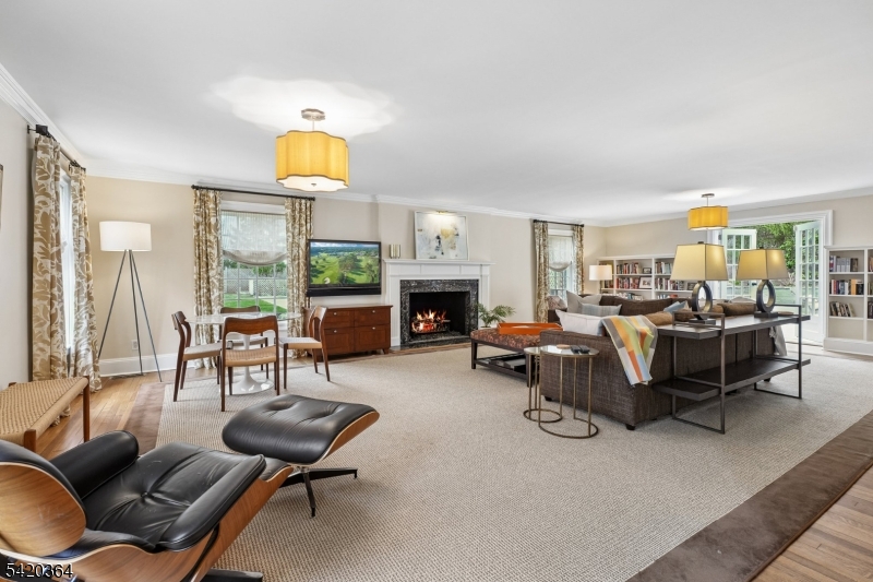 Yantacaw Brook Park - Residential