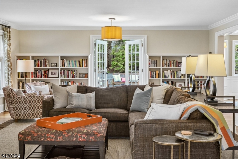 Yantacaw Brook Park - Residential