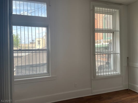 153-155 ELLISON ST APT 2, PATERSON, NJ 07505 - Image 96ec3265a9b377a3bd02b8cfdc57b027/2638110294