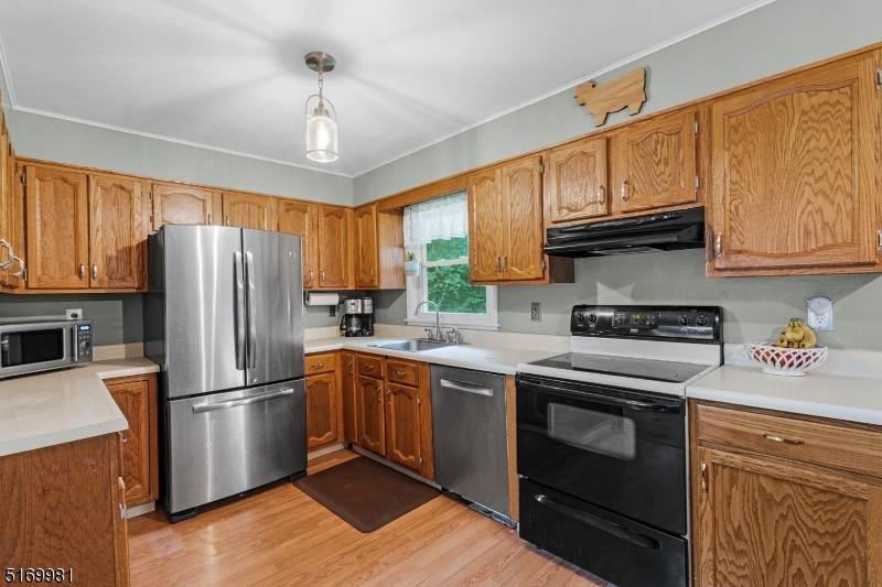 White Meadow Lake - Residential