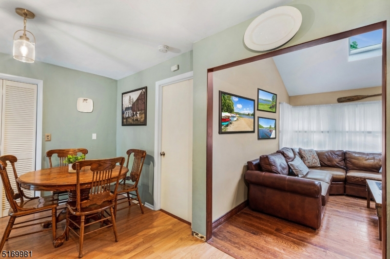 White Meadow Lake - Residential